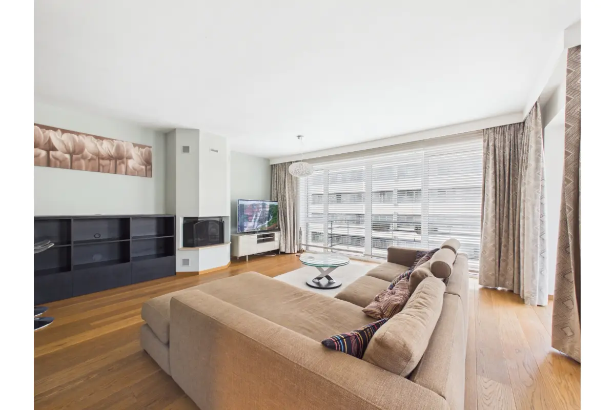 Penthouse te  huur in Elsene 1050 2250.00€ 2 slaapkamers 130.00m² - Zoekertje 786006