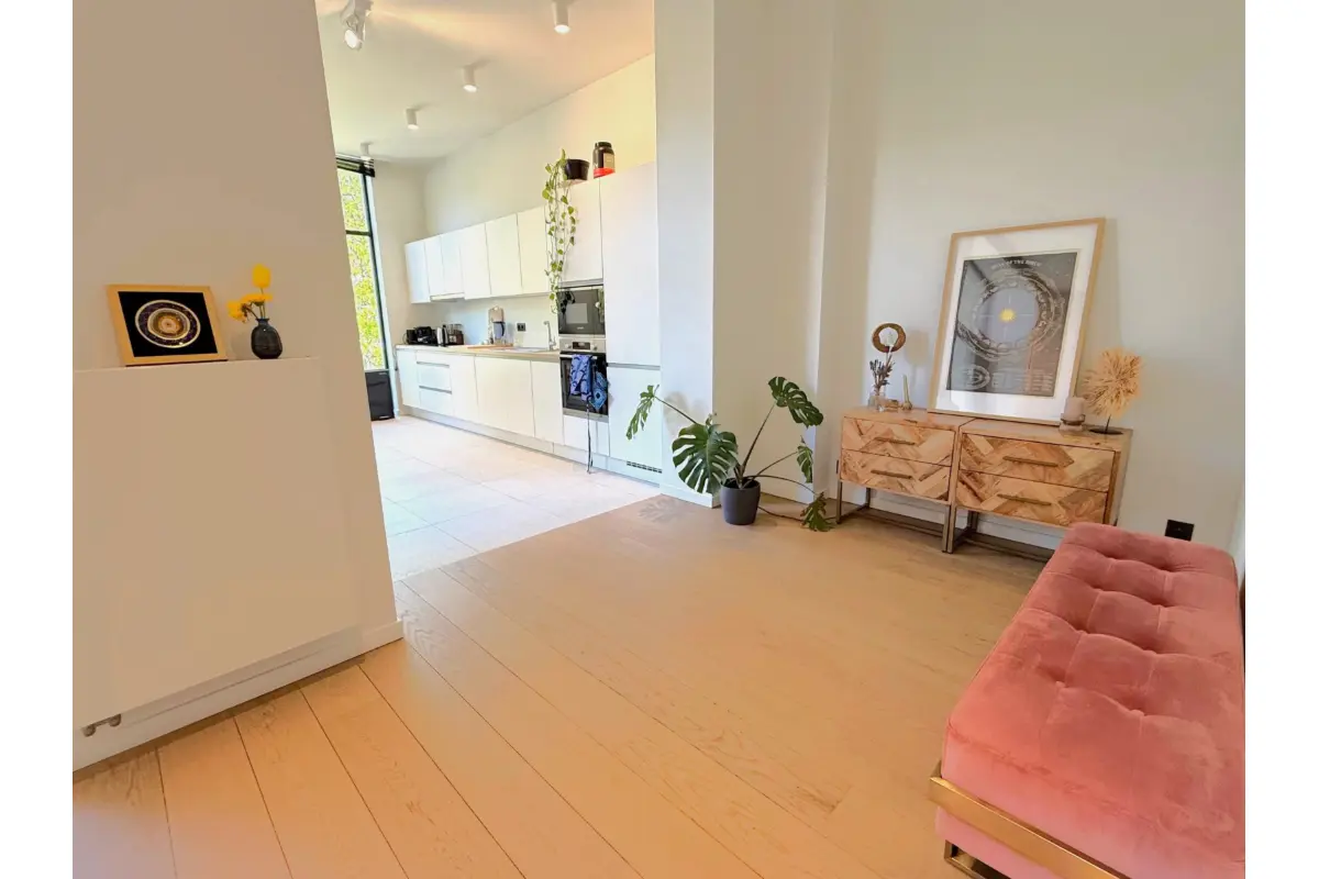 Appartement te  huur in Elsene 1050 2200.00€ 2 slaapkamers 113.00m² - Zoekertje 785777