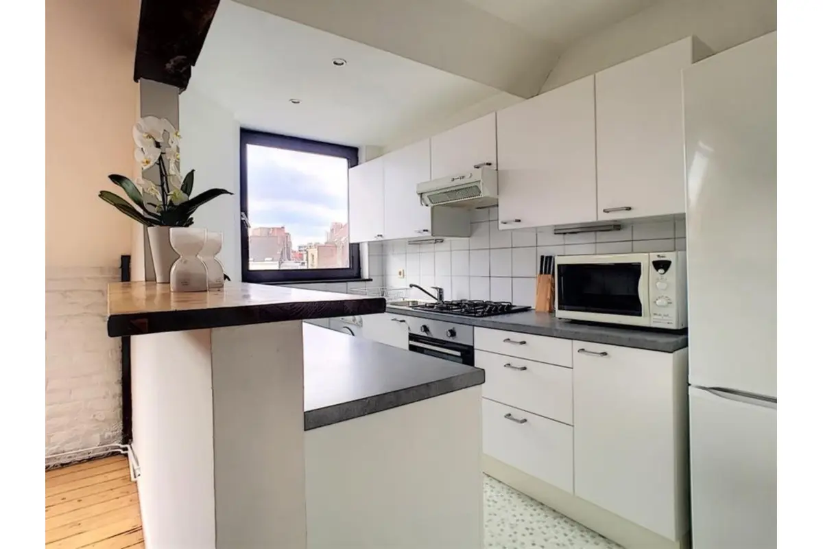 Duplex à louer à Etterbeek 1040 1300.00€ 2 chambres 74.00m² - annonce 786113