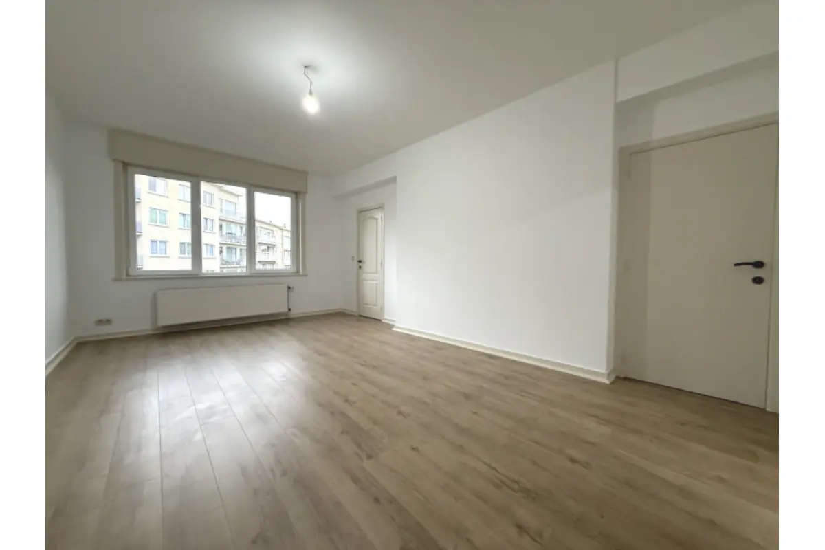 Appartement te  in Vorst 1190 1250.00€ 2 slaapkamers 80.00m² - Zoekertje 785717