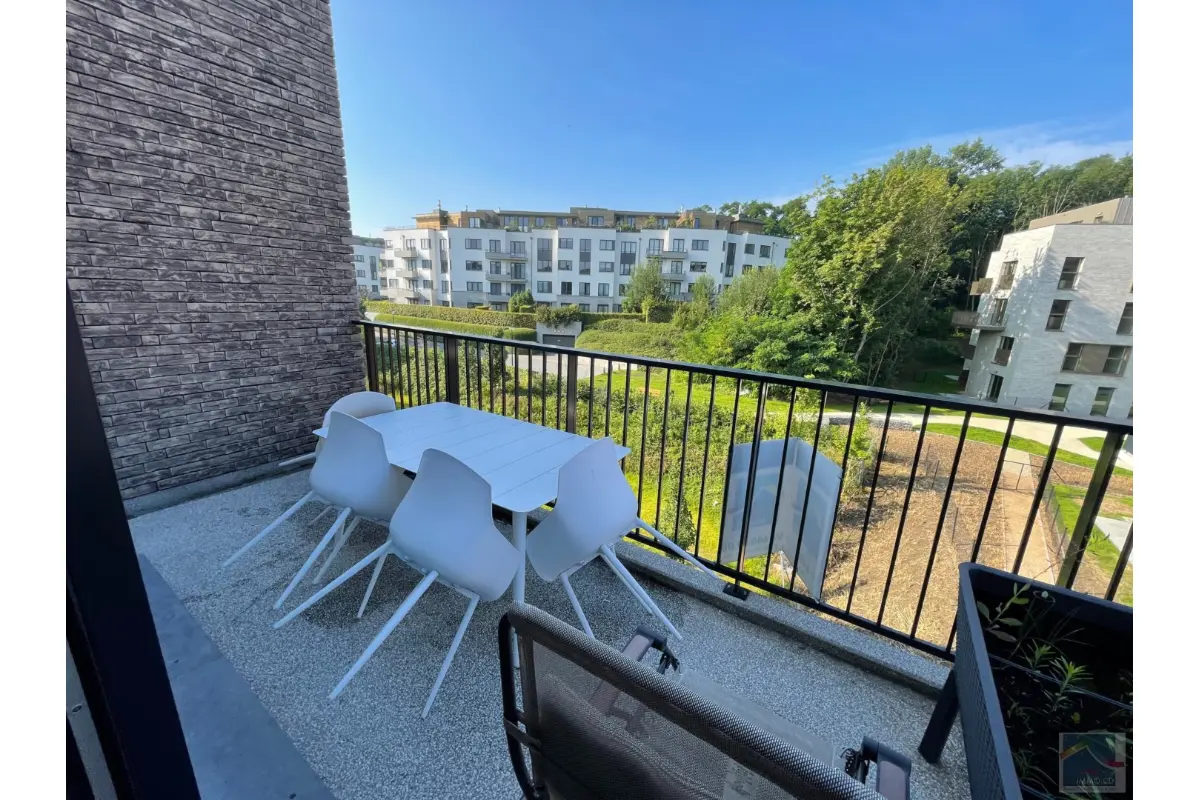 Appartement te  huur in Ukkel 1180 1525.00€ 2 slaapkamers 90.00m² - Zoekertje 786416