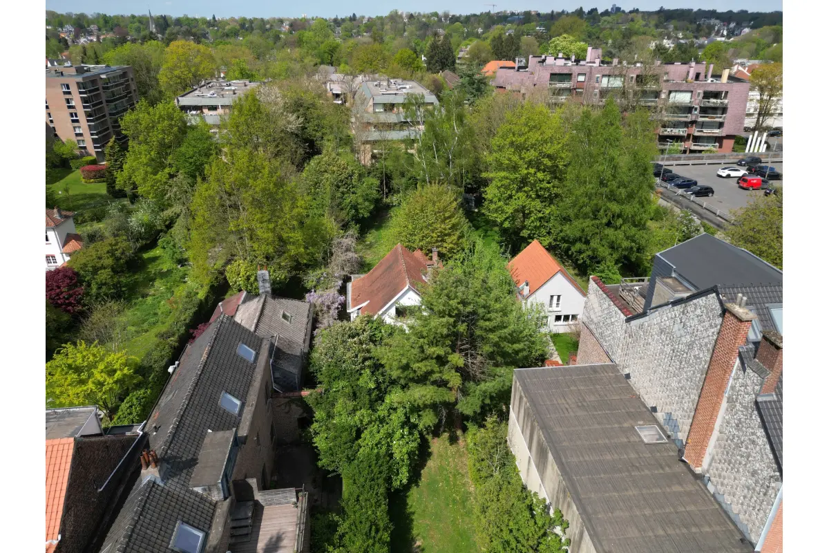 Terrain à vendre à Uccle 1180 990000.00€  chambres m² - annonce 787486