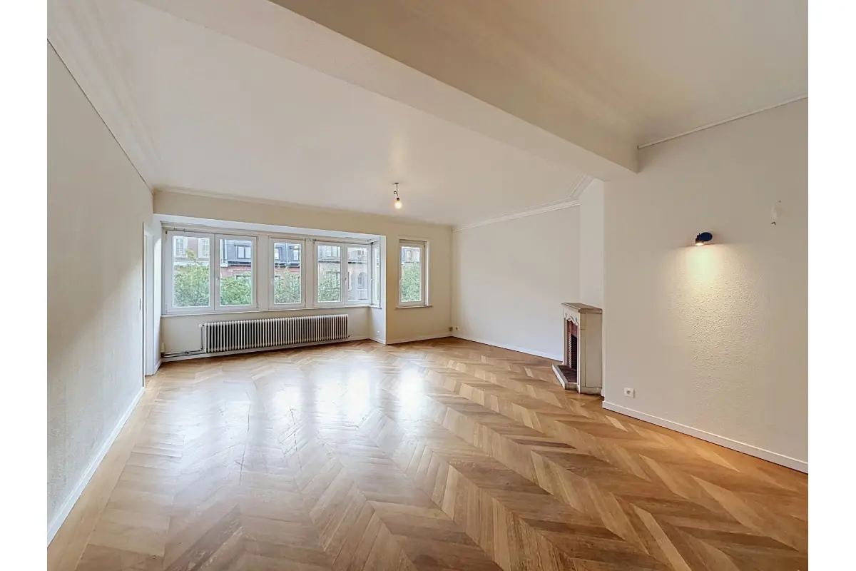 Appartement à louer à Woluwe-Saint-Pierre 1150 1450.00€ 3 chambres 120.00m² - annonce 787123