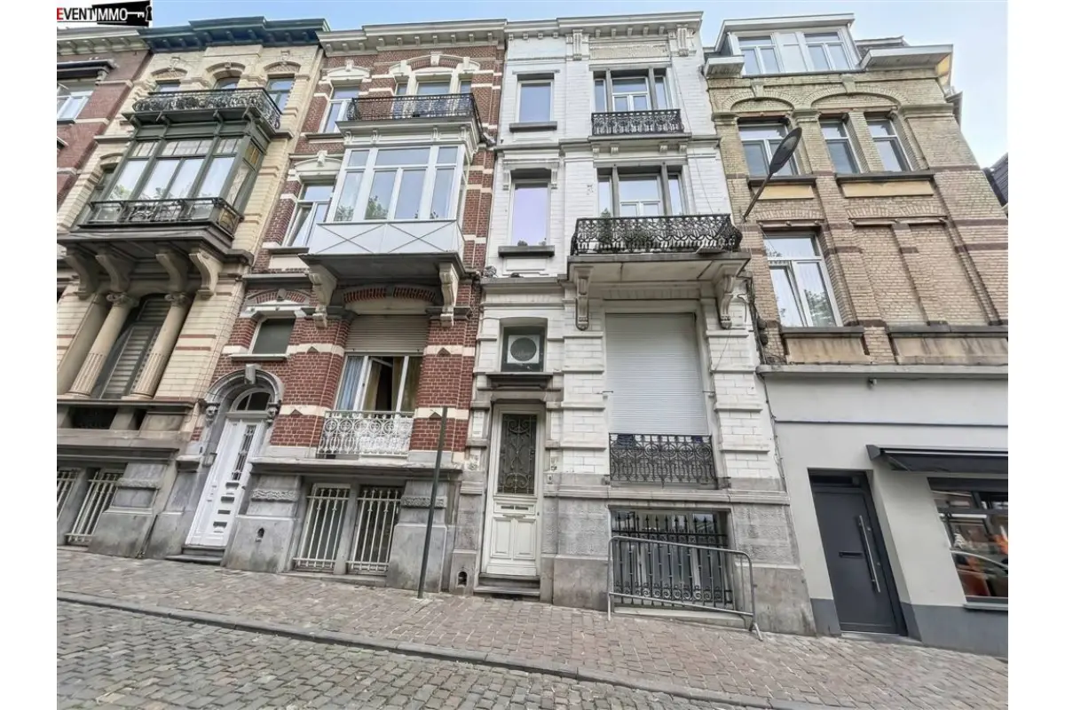 Appartement à louer à Saint-Josse-ten-Noode 1210 950.00€ 1 chambres 50.00m² - annonce 787067