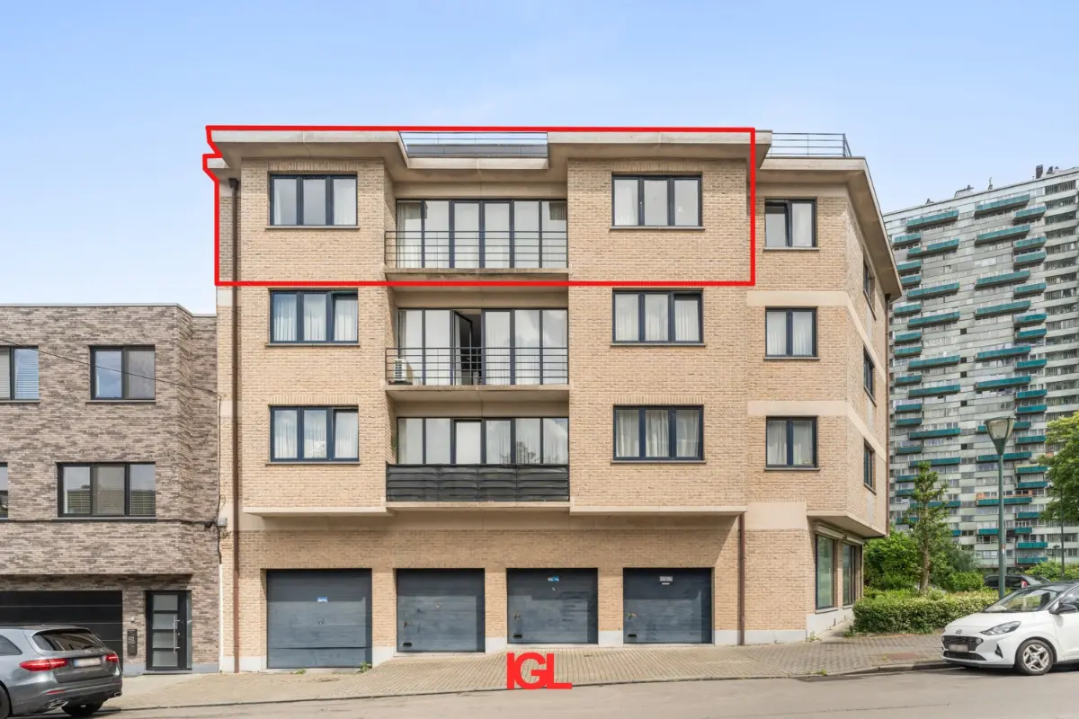 Appartement à vendre à Molenbeek-Saint-Jean 1080 379000.00€ 3 chambres 152.00m² - annonce 787637