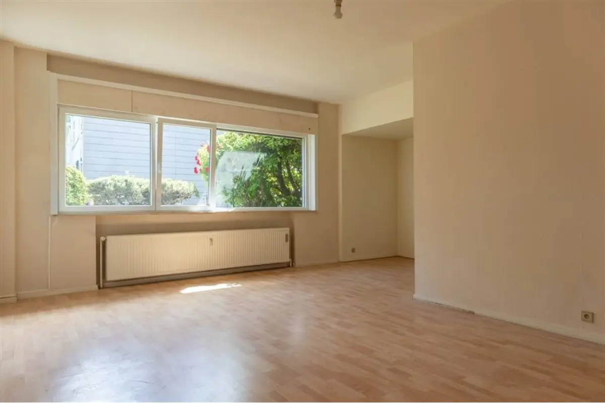 Appartement te  in Ukkel 1180 220000.00€ 1 slaapkamers 75.00m² - Zoekertje 787541