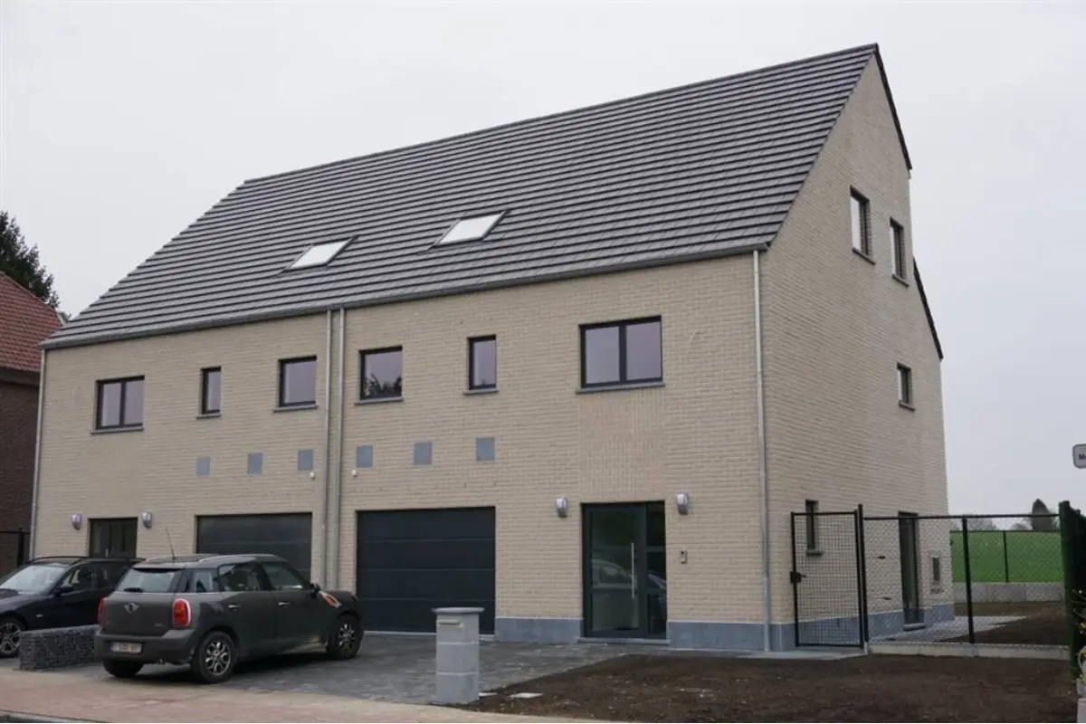 Villa à louer à Sterrebeek 1933 2600.00€ 6 chambres 200.00m² - annonce 787006