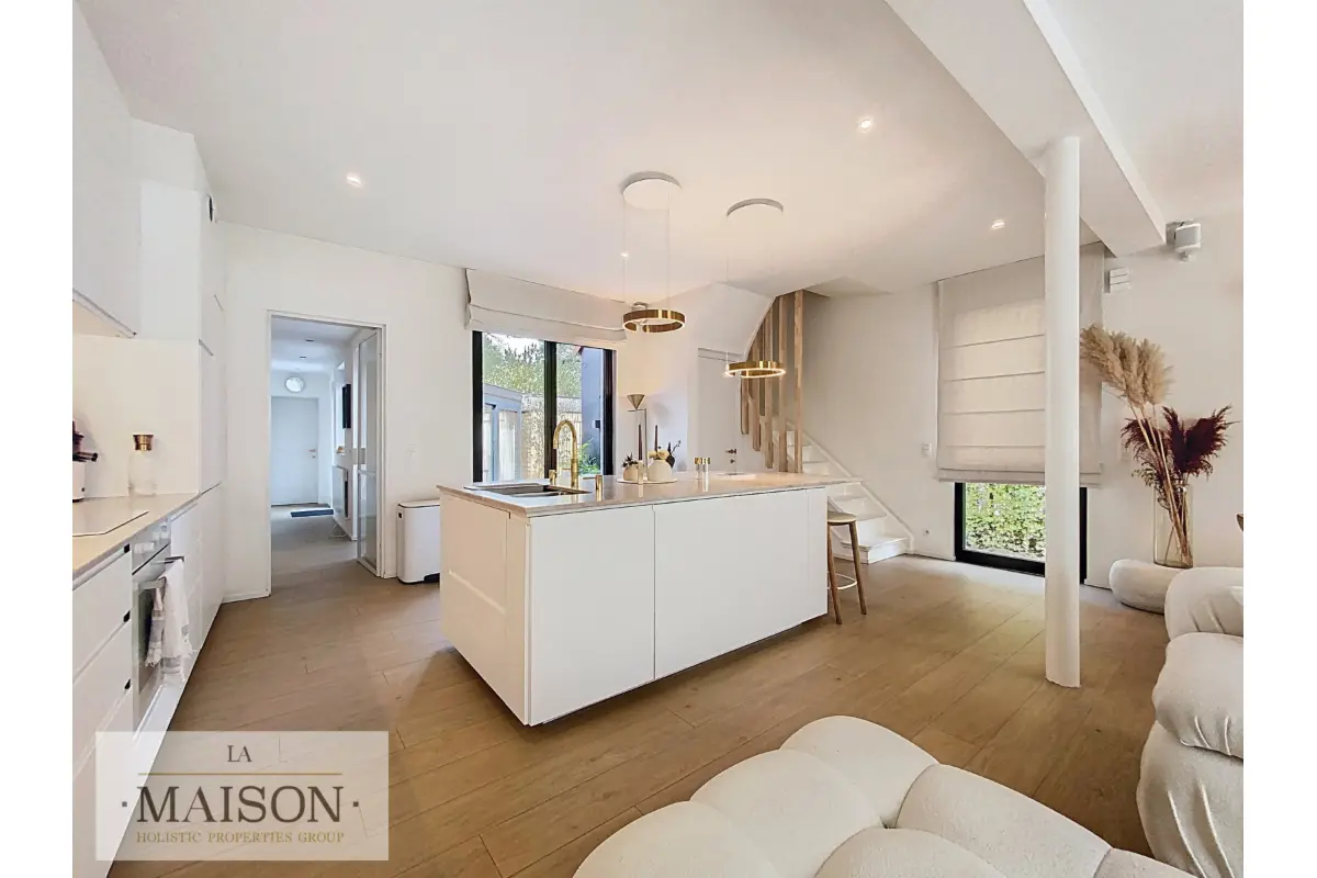 Maison à vendre à Woluwe-Saint-Pierre 1150 860000.00€ 4 chambres 180.00m² - annonce 787554
