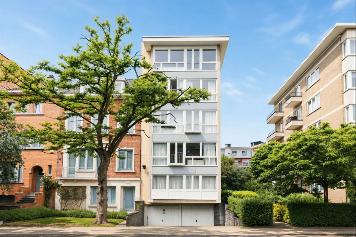 Appartement te  koop in Vorst 1190 295000.00€ 2 slaapkamers 106.00m² - Zoekertje 787890