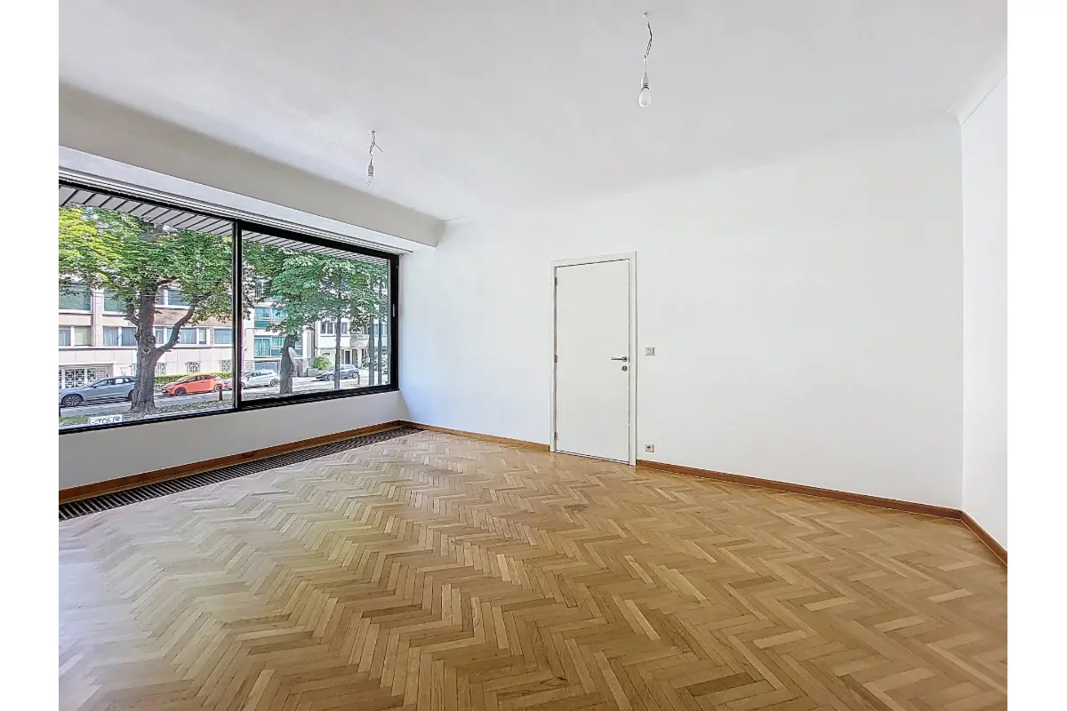Appartement te  huur in Ukkel 1180 1150.00€ 1 slaapkamers 65.00m² - Zoekertje 787562