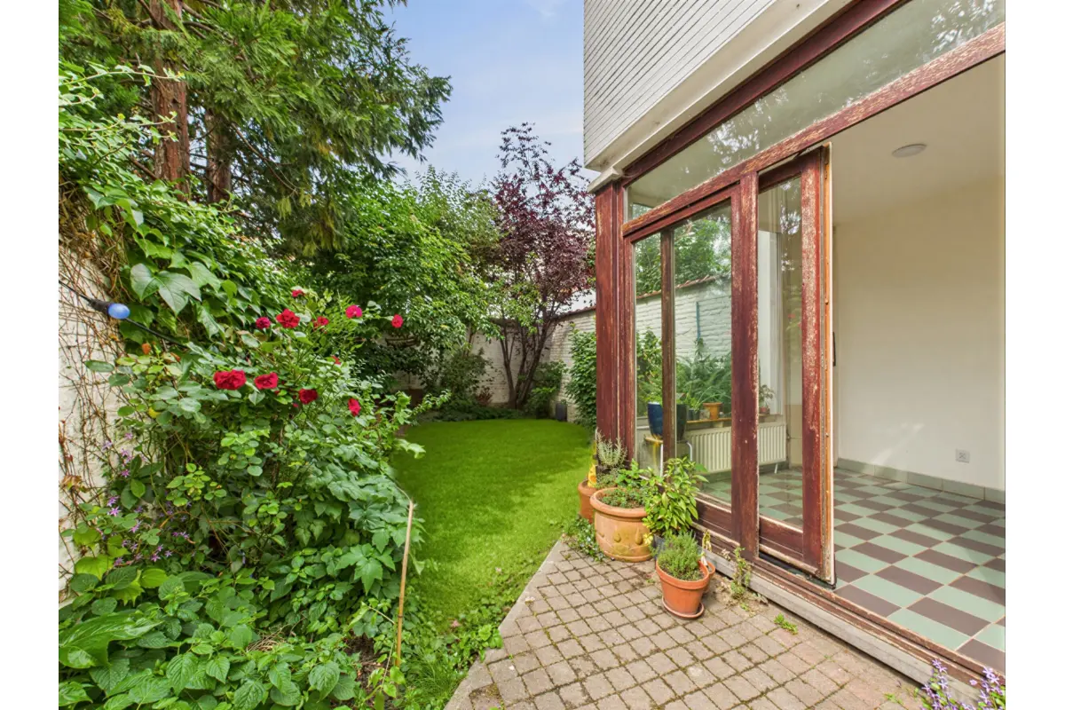 Huis te  koop in Etterbeek 1040 845000.00€ 6 slaapkamers 306.00m² - Zoekertje 787071