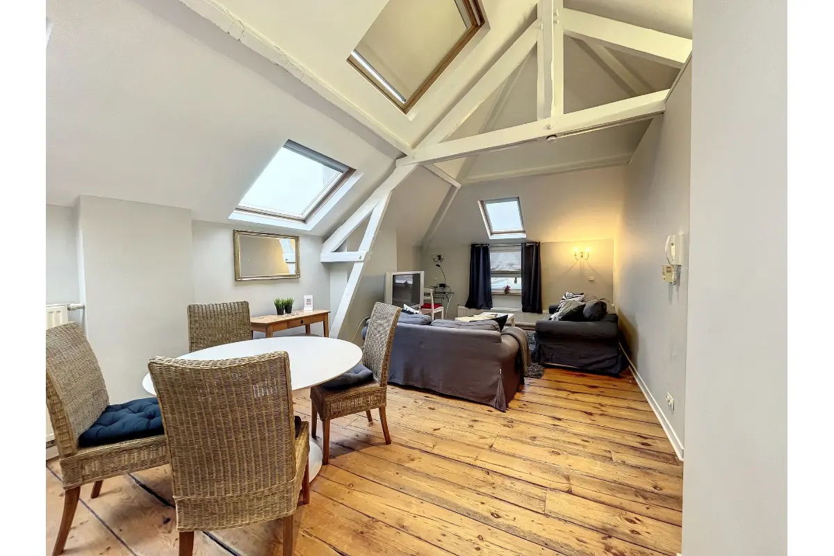 Appartement te  in Brussel 1000 1575.00€ 2 slaapkamers 70.00m² - Zoekertje 788515