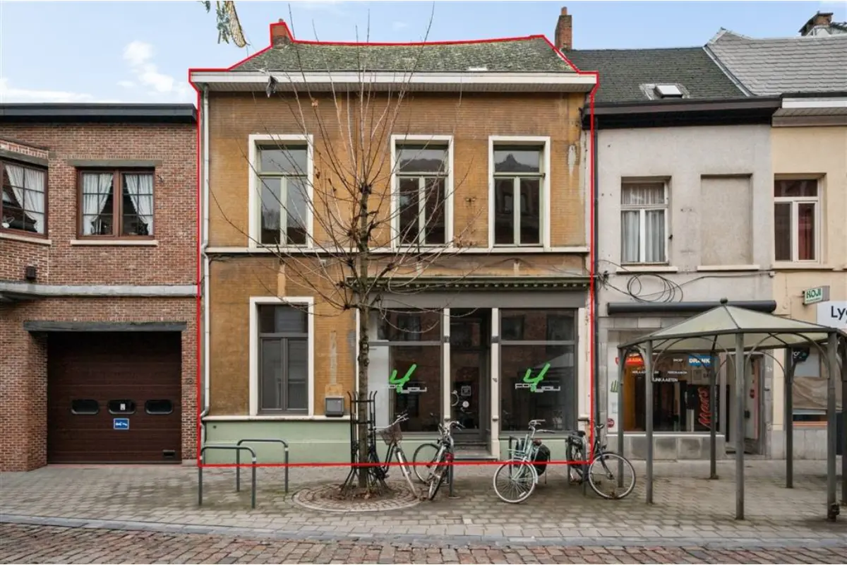 Appartementsgebouw te  koop in Lier 2500 239000.00€ 2 slaapkamers 375.00m² - Zoekertje 788409