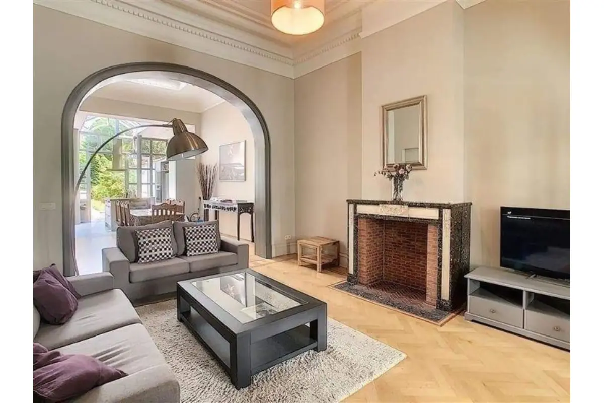 Appartement te  in Elsene 1050 2500.00€ 3 slaapkamers 190.00m² - Zoekertje 788139