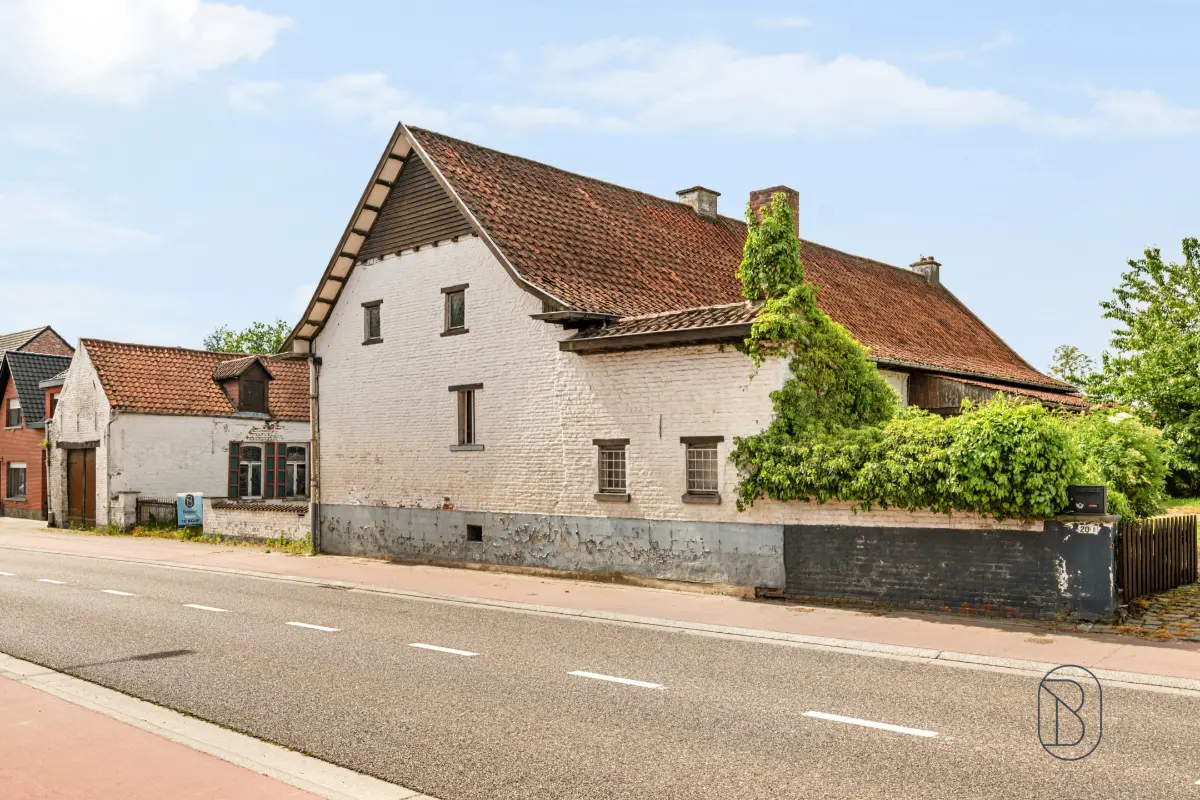 Bungalow à vendre à Parike 9661 298000.00€ 5 chambres 400.00m² - annonce 788624