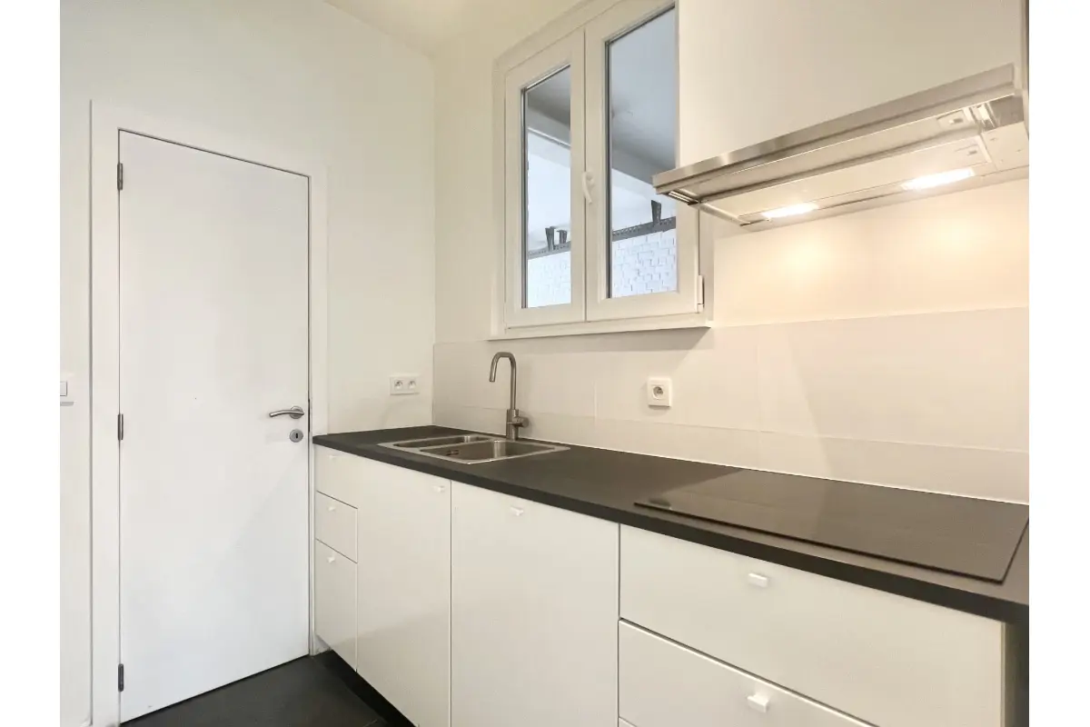 Studio te  huur in Elsene 1050 690.00€ 0 slaapkamers 23.00m² - Zoekertje 788174