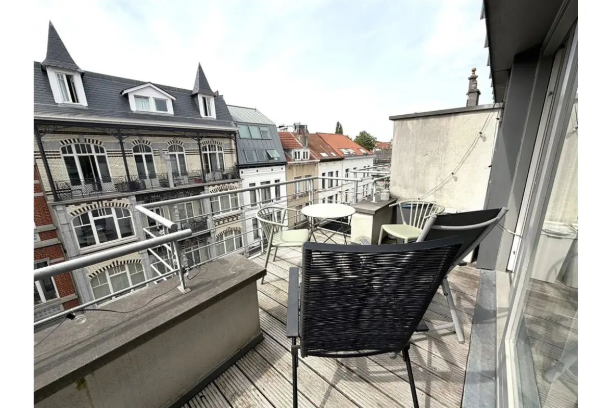 Appartement te  in Elsene 1050 2100.00€ 2 slaapkamers 91.00m² - Zoekertje 788616