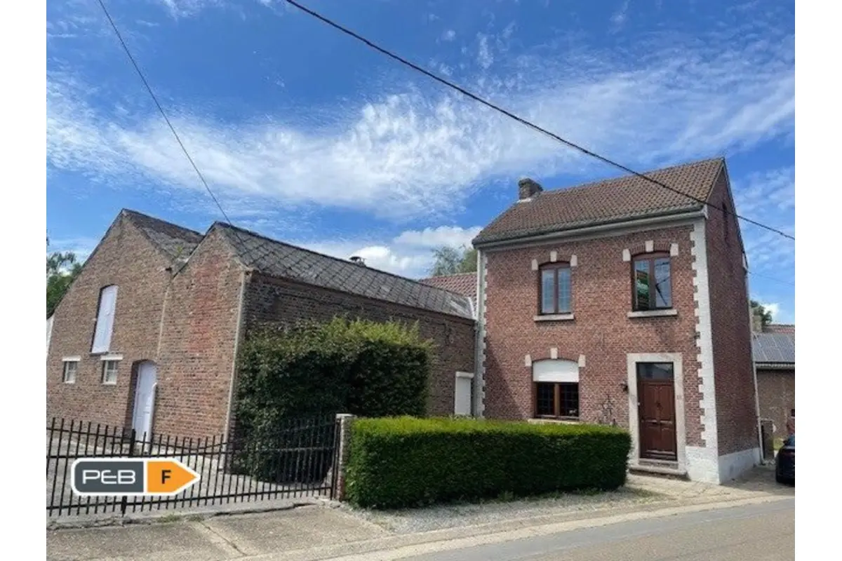 Bungalow à vendre à Les Waleffes 4317 290000.00€ 4 chambres 218.00m² - annonce 788561