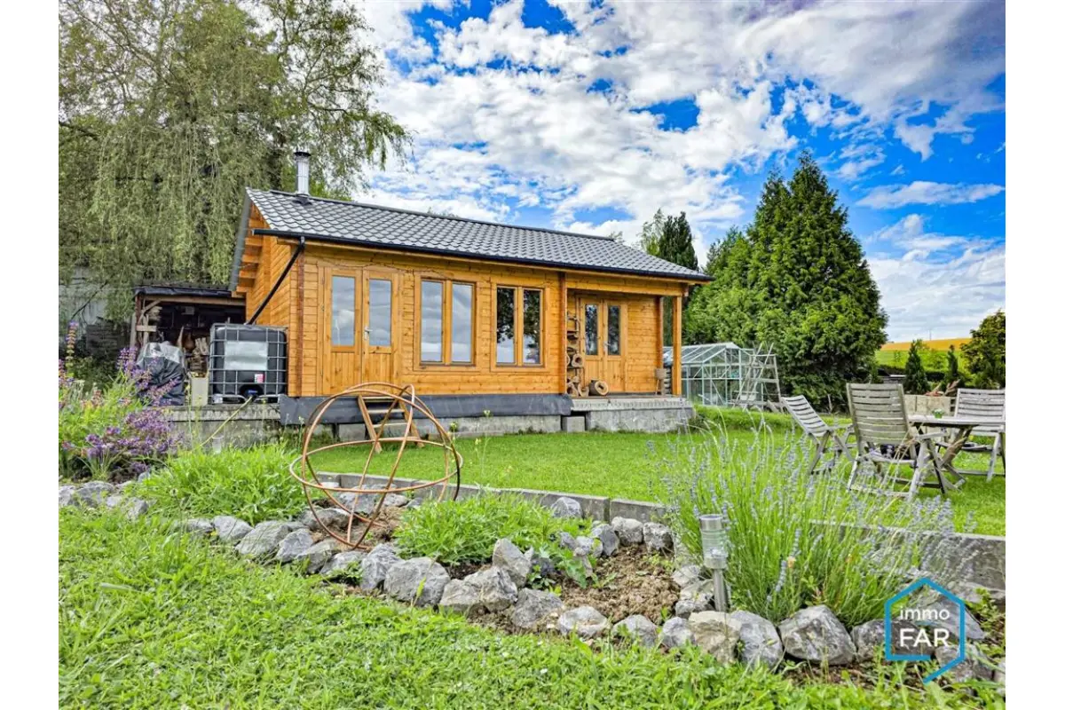 Bungalow à vendre à Hastière-Lavaux 5540 160000.00€ 1 chambres 45.00m² - annonce 788634