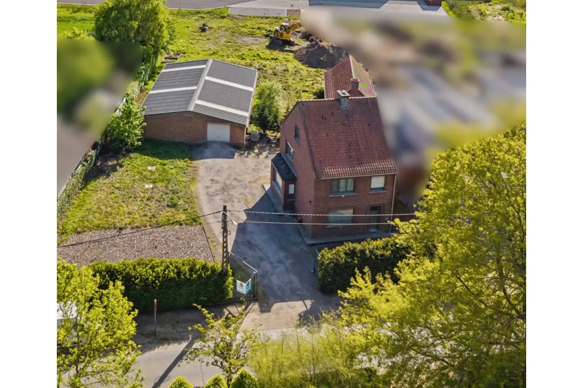 Immeuble mixte à vendre à Zulte 9870 485000.00€ 3 chambres 260.00m² - annonce 788152