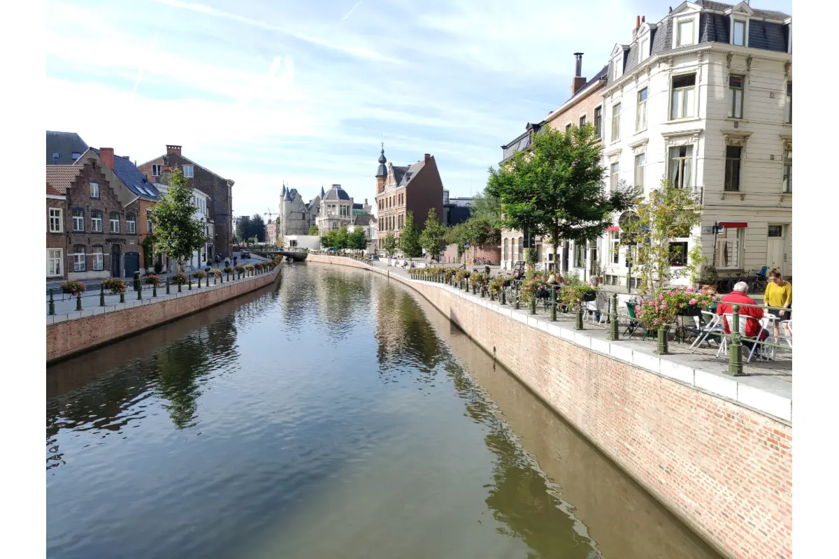 Penthouse à louer à Gand 9000 1050.00€ 2 chambres 110.00m² - annonce 788961