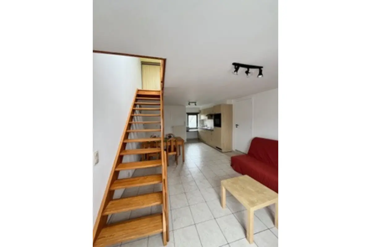 Duplex te  huur in Macon 6591 500.00€ 1 slaapkamers 50.00m² - Zoekertje 788071
