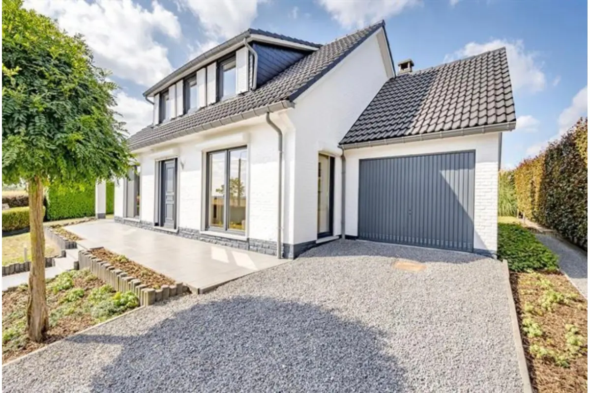Villa te  koop in Oerle 4360 550000.00€ 3 slaapkamers 200.00m² - Zoekertje 788049