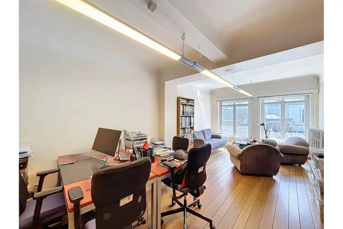 Commerce à louer à Bruxelles 1000 1475.00€  chambres 81.00m² - annonce 789265