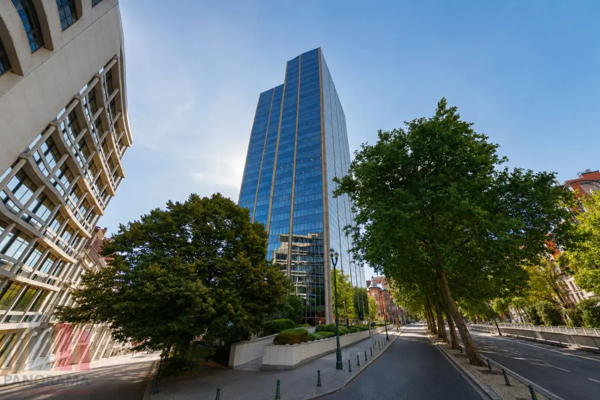 Commerce à louer à Bruxelles 1000 17272.00€  chambres 987.00m² - annonce 789835