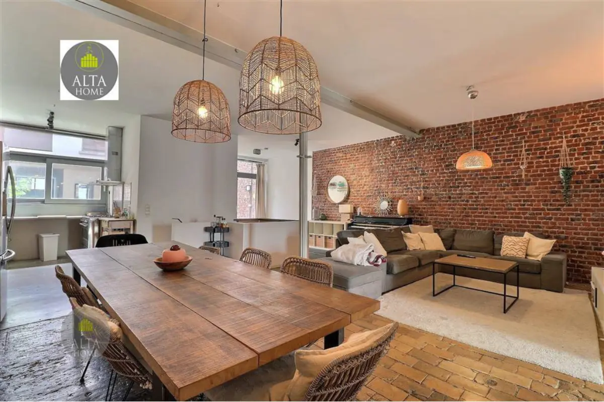 Appartement à louer à Ixelles 1050 2100.00€ 3 chambres 200.00m² - annonce 789042