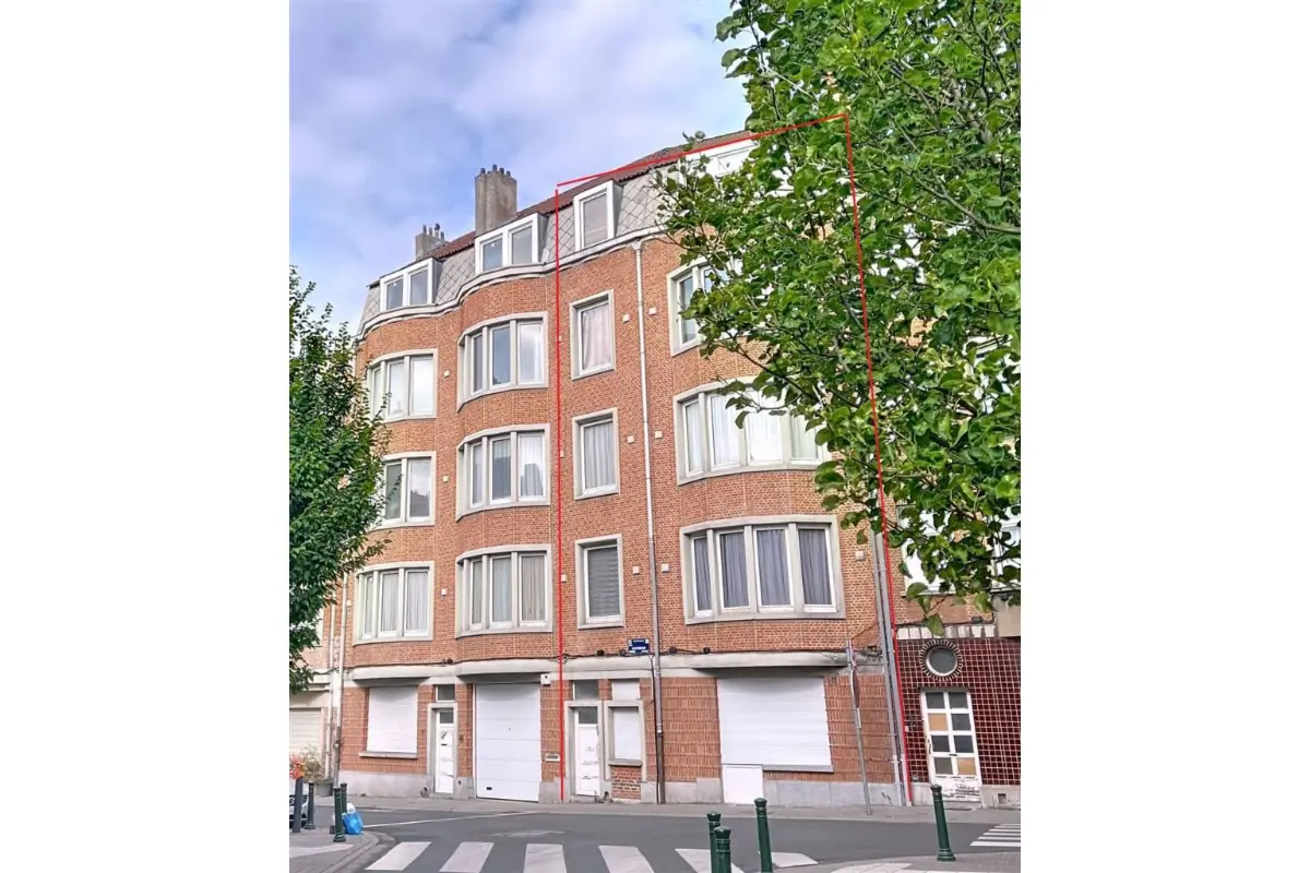Appartementsgebouw te  koop in Koekelberg 1081 845000.00€ 10 slaapkamers 418.00m² - Zoekertje 789716