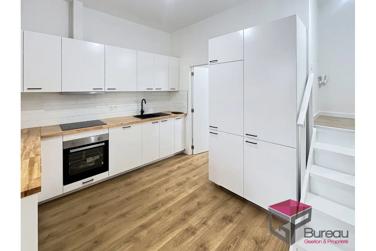 Appartement te  huur in Laken 1020 1090.00€ 1 slaapkamers 60.00m² - Zoekertje 789737