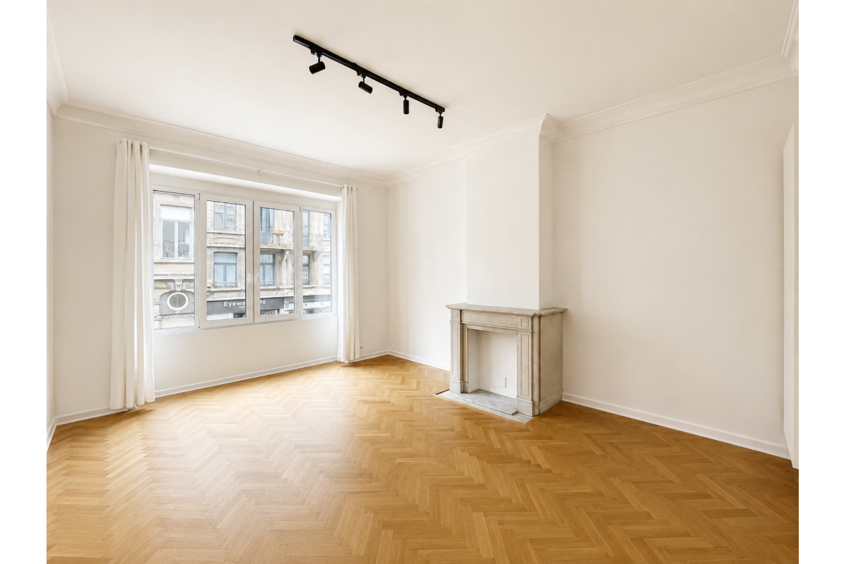 Appartement te  koop in Brussel 1000 333000.00€ 1 slaapkamers 83.00m² - Zoekertje 790131