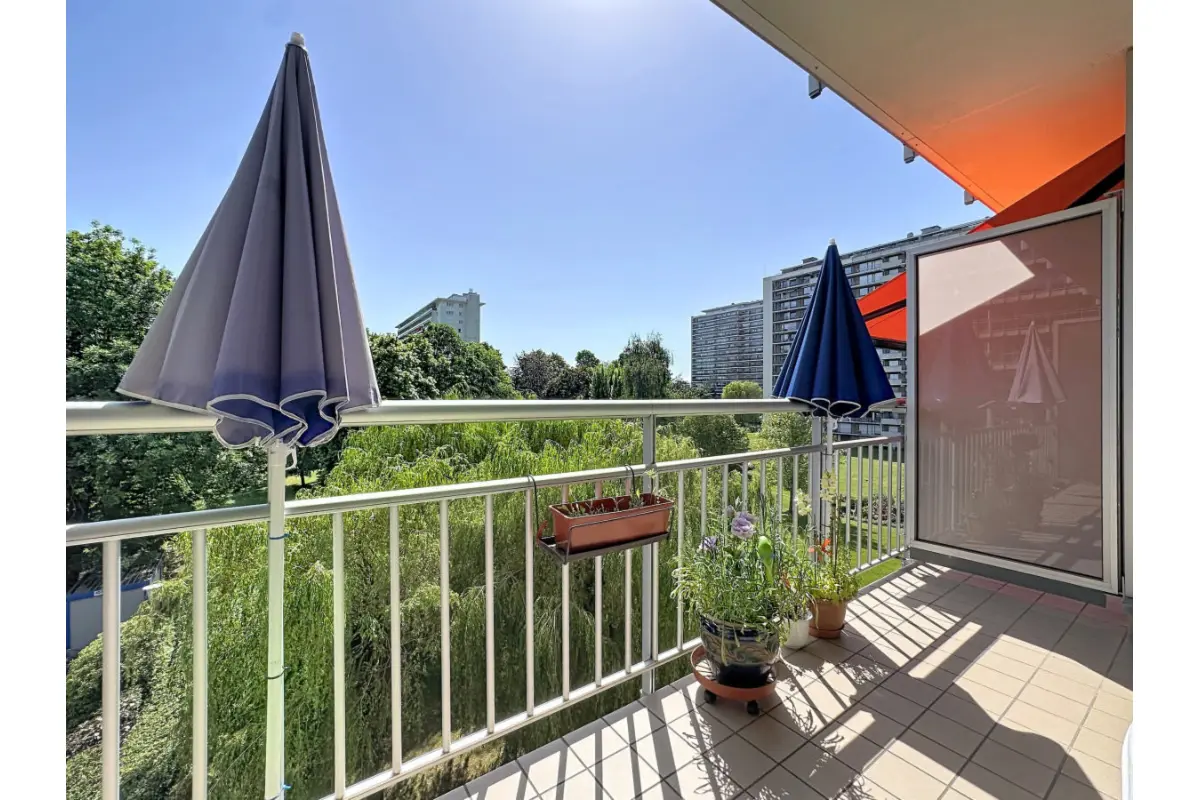 Appartement te  koop in Laken 1020 135000.00€  slaapkamers 39.00m² - Zoekertje 790723