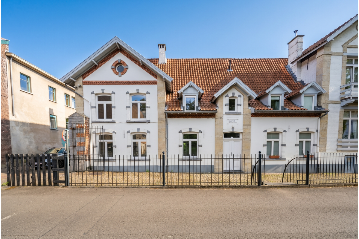 Huis te  koop in Sint-Pieters-Woluwe 1150 1395000.00€ 4 slaapkamers 180.00m² - Zoekertje 790601