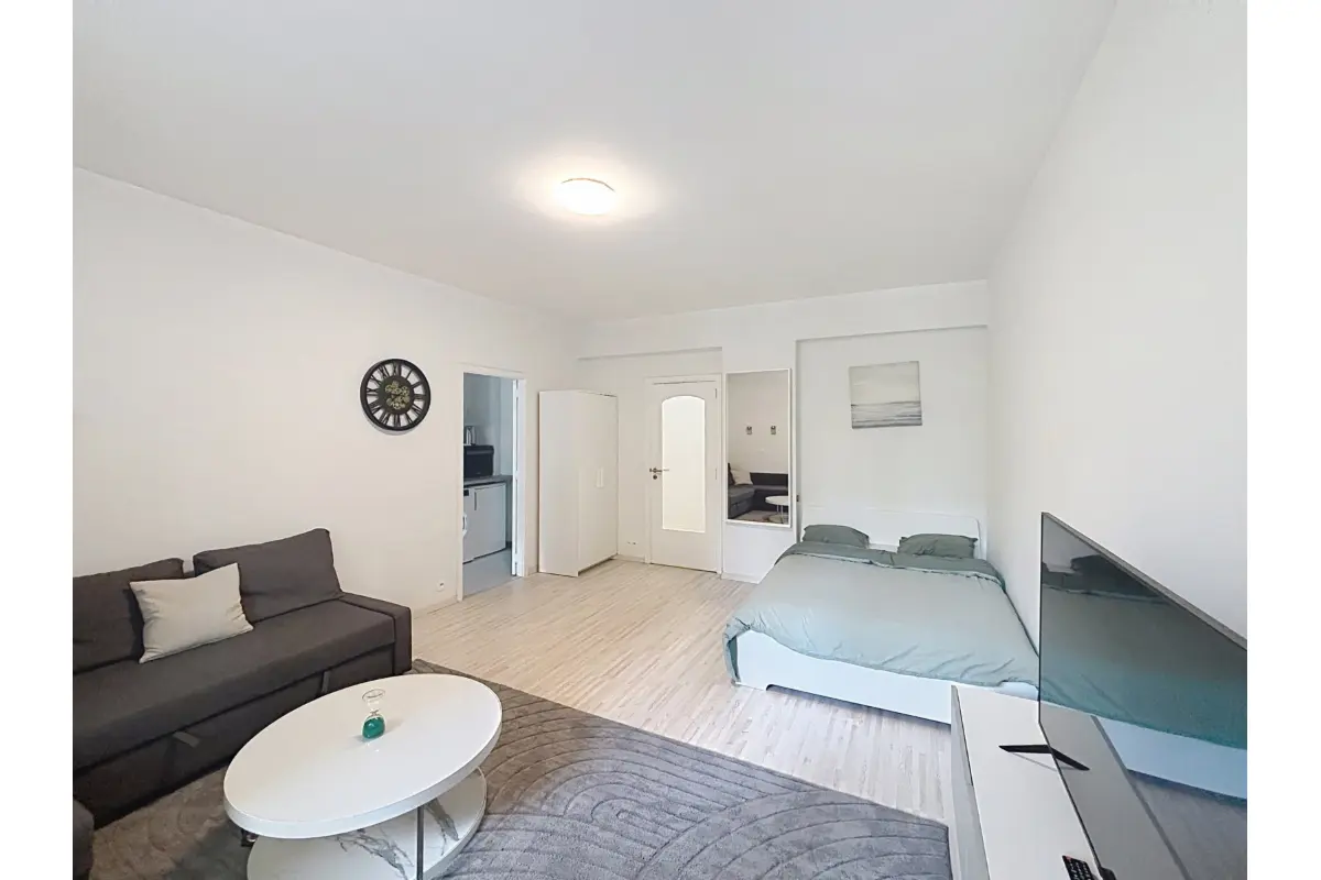 Appartement te  huur in Schaarbeek 1030 925.00€ 0 slaapkamers 50.00m² - Zoekertje 790579