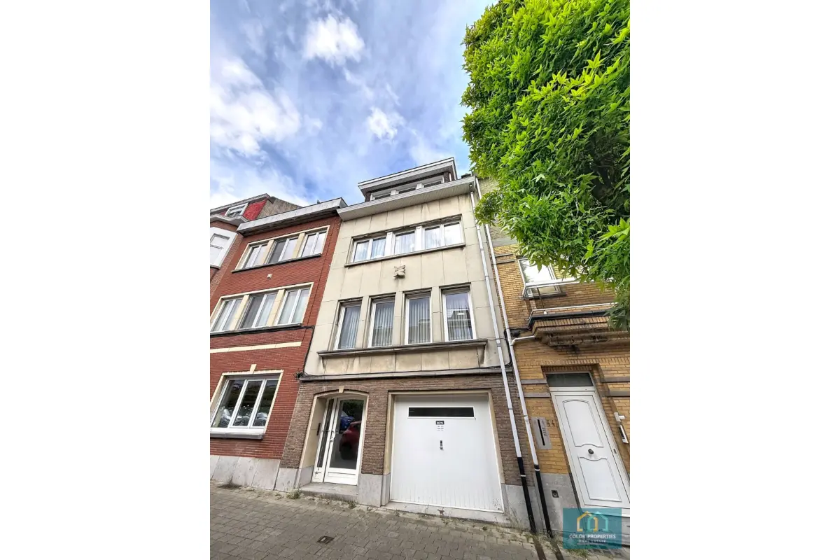 Huis te  koop in Jette 1090 420000.00€ 4 slaapkamers 250.00m² - Zoekertje 790040