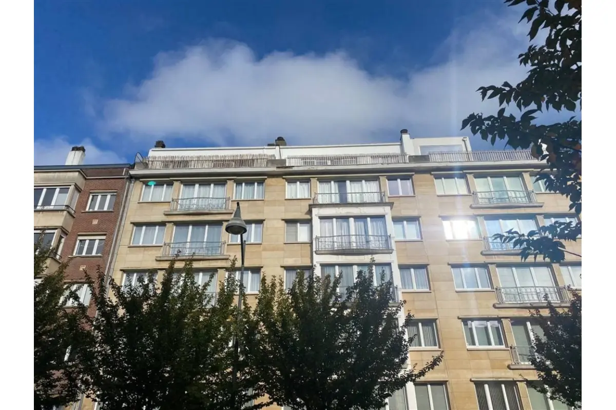 Penthouse te  huur in Elsene 1050 2480.00€ 2 slaapkamers 95.00m² - Zoekertje 790376