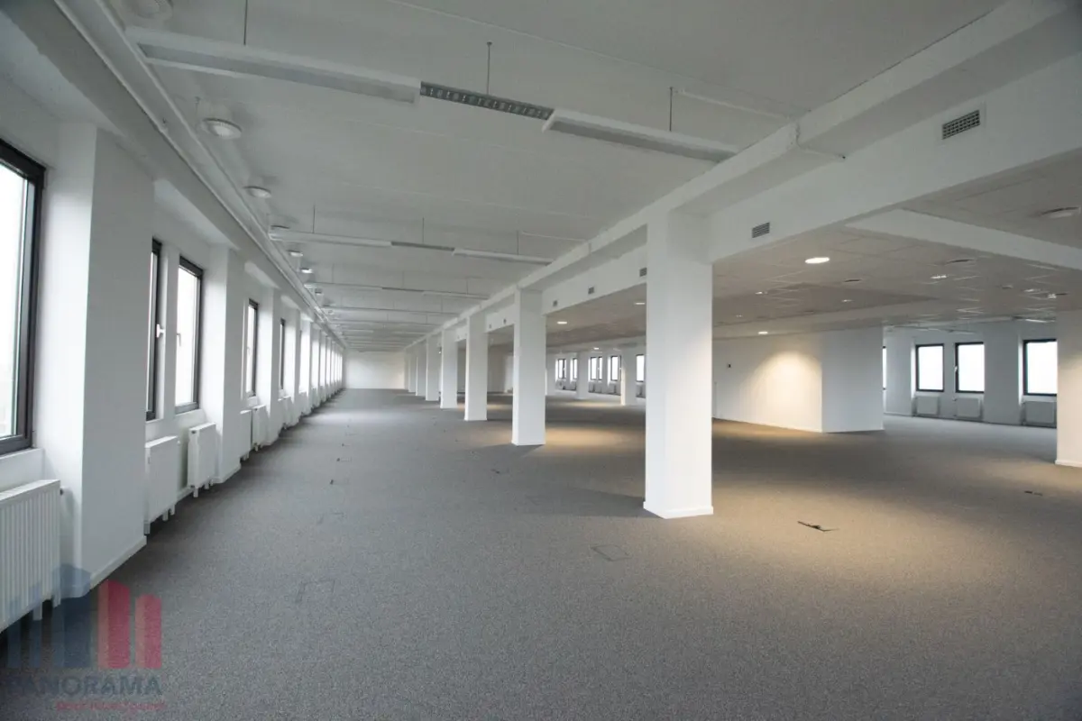 Handelszaak te  huur in Anderlecht 1070 7333.00€  slaapkamers 800.00m² - Zoekertje 790983