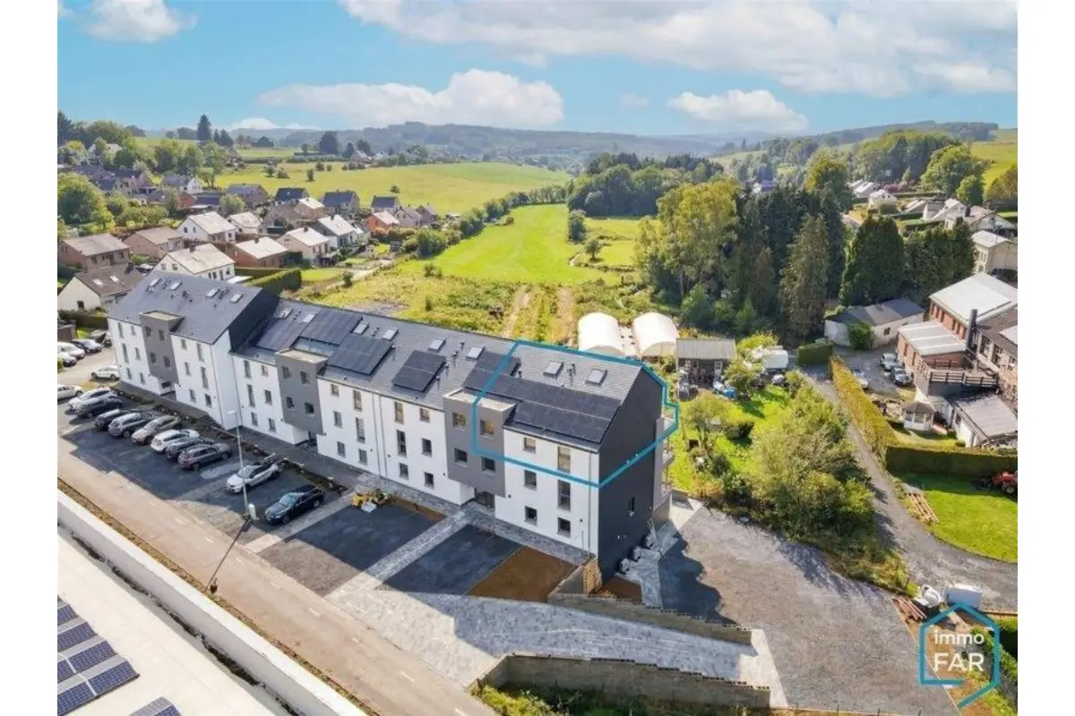 Penthouse à vendre à Saint-Hubert 6870 280000.00€ 3 chambres 112.00m² - annonce 791370