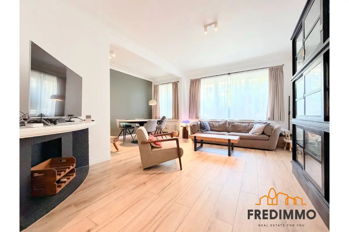 Appartement te  in Elsene 1050 495000.00€ 3 slaapkamers 112.00m² - Zoekertje 791292
