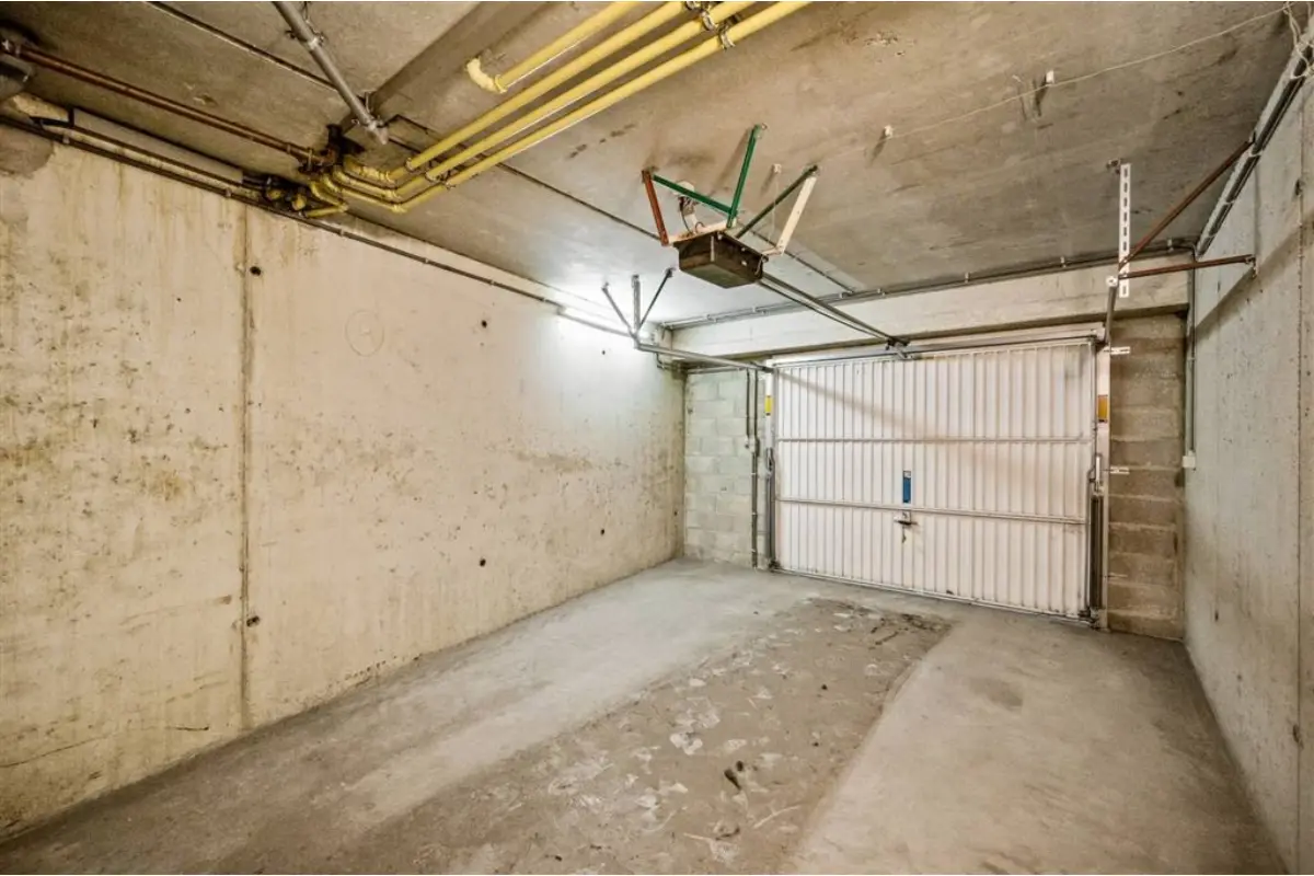 Parking & garage te  koop in Mol 2400 25000.00€  slaapkamers m² - Zoekertje 792473