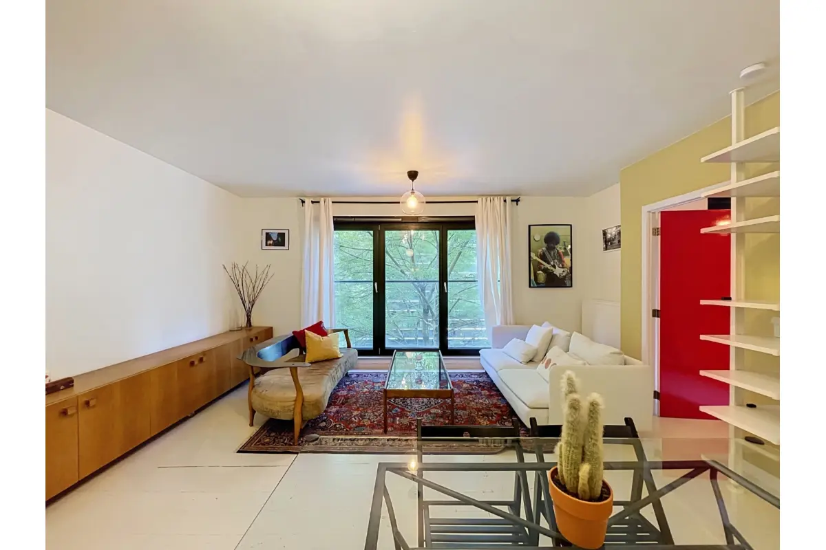 Appartement te  huur in Schaarbeek 1030 1190.00€ 2 slaapkamers 78.00m² - Zoekertje 791347