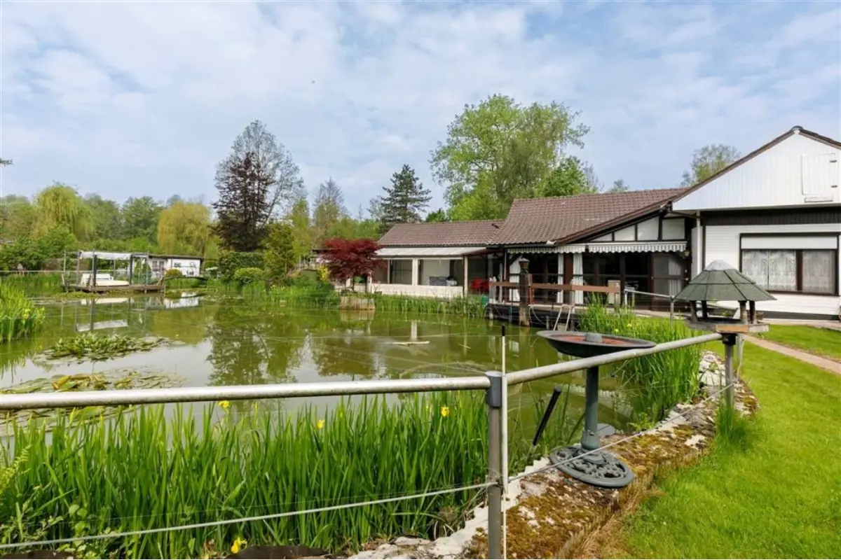 Bungalow à vendre à Herselt 2230 195000.00€ 2 chambres 125.00m² - annonce 792365