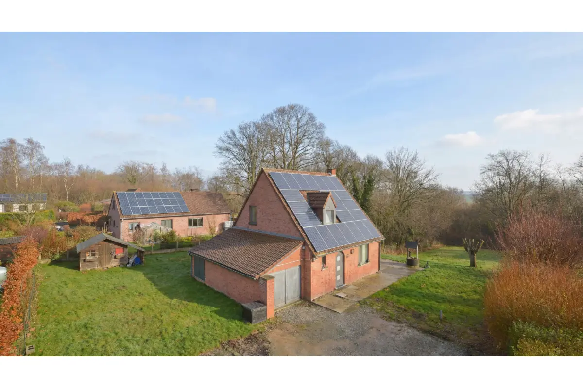 Huis te  in Graven 1390 349000.00€ 3 slaapkamers 108.00m² - Zoekertje 791291