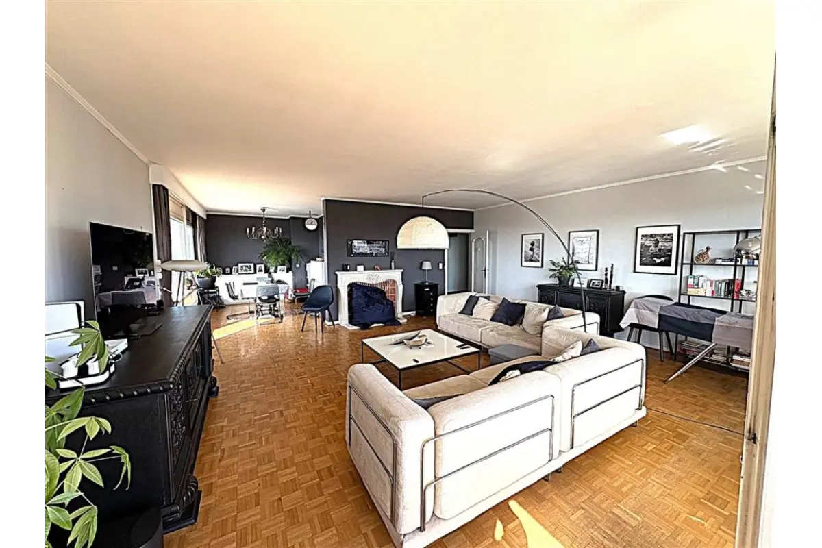 Appartement à  à Molenbeek-Saint-Jean 1080 277500.00€ 3 chambres 150.00m² - annonce 791503