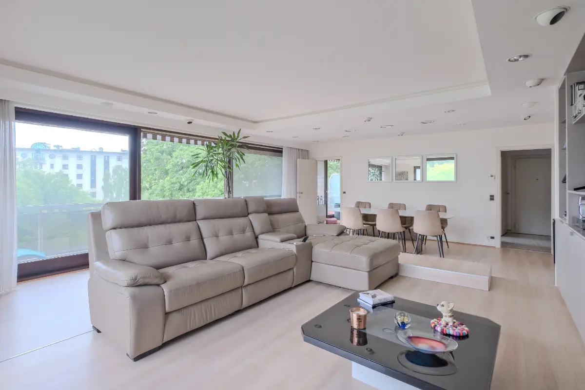 Appartement te  koop in Ukkel 1180 525000.00€ 3 slaapkamers 150.00m² - Zoekertje 792079