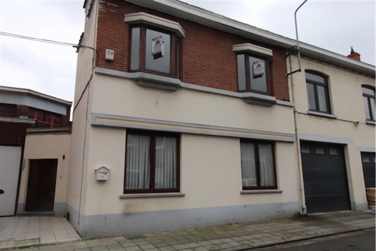 Maison à louer à Marcinelle 6001 850.00€ 3 chambres 120.00m² - annonce 791668