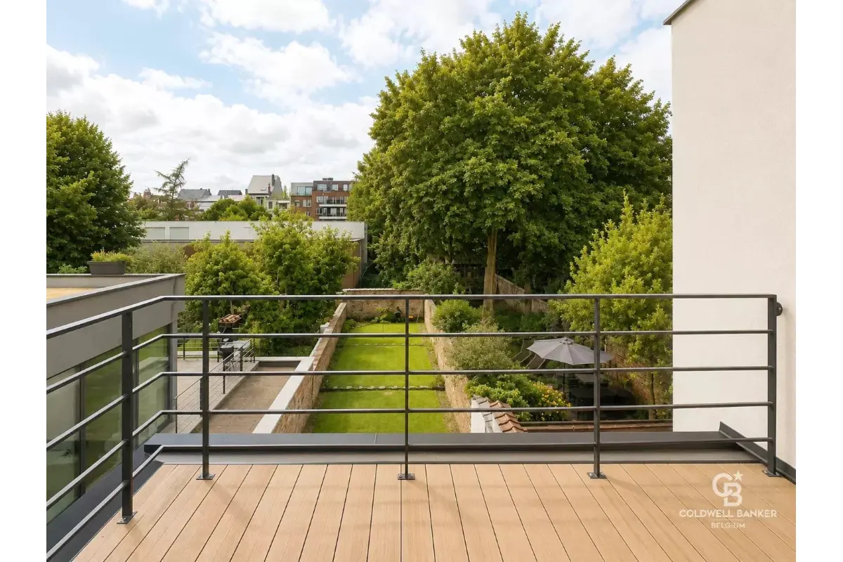 Appartement te  huur in Ukkel 1180 2100.00€ 3 slaapkamers 131.00m² - Zoekertje 792503