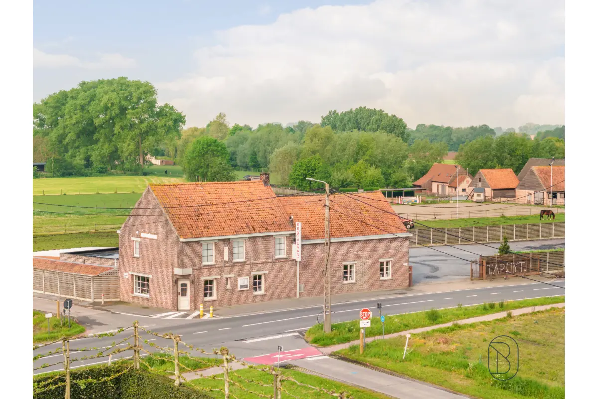 Immeuble mixte à vendre à Deinze 9800 695000.00€ 3 chambres 366.00m² - annonce 791822